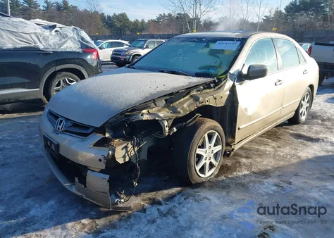 2004 Honda Accord 3.0 Ex z USA, uszkodzony, nr VIN 1HGCM66524A054845